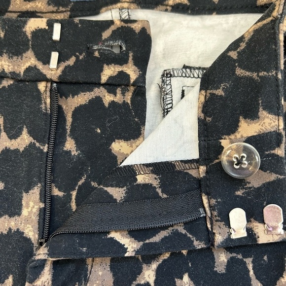 Mid Rise Leopard Harper Ankle Pants Old Navy/ size 10 Tall - Picture 11 of 14